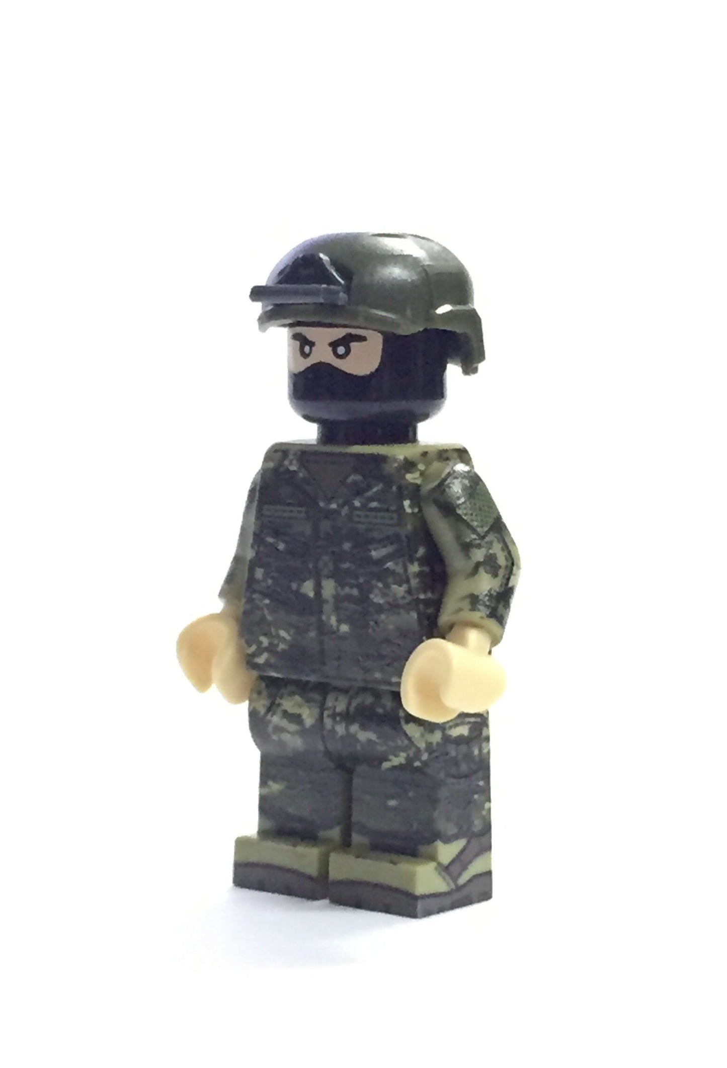 Multicam Tropic soldier